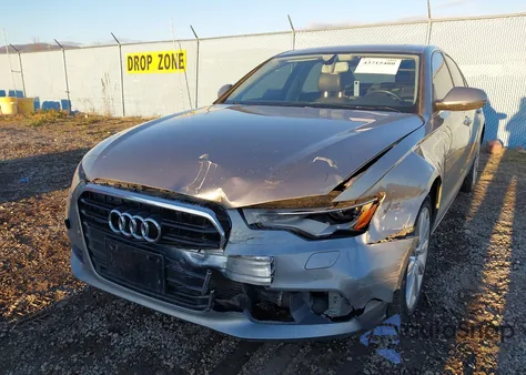 2015 Audi A6 2.0T Premium из США, поврежденный, VIN WAUGFAFC2FN008291